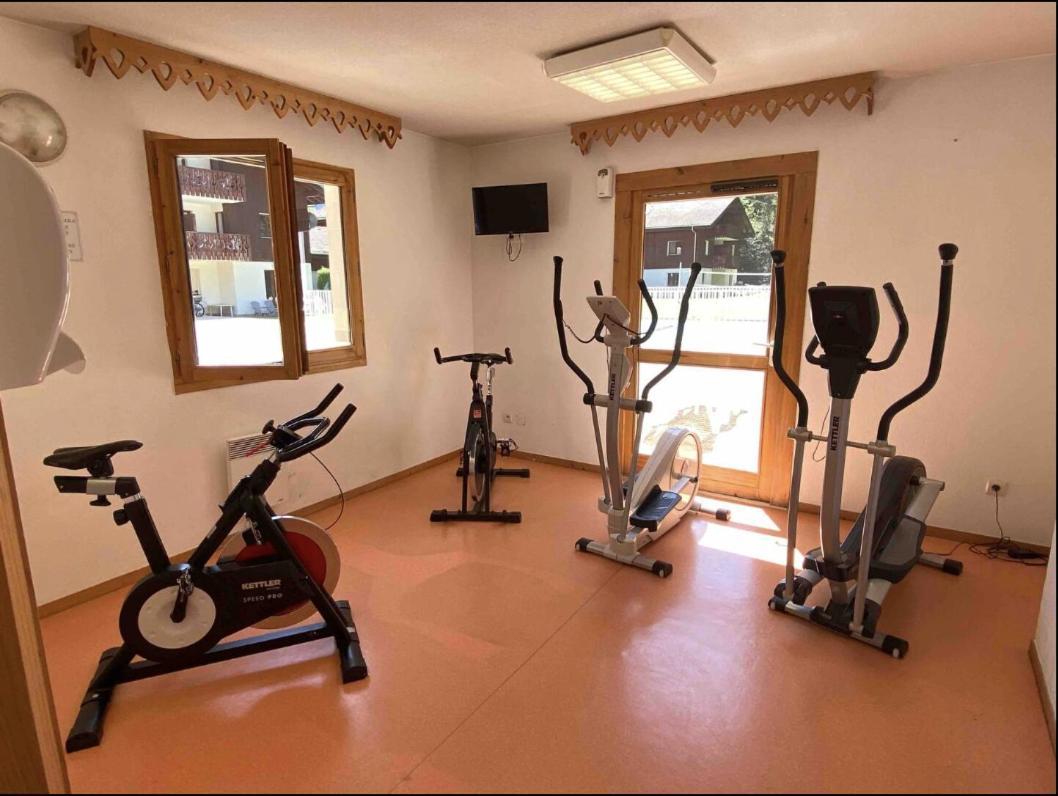 Appartement Renove T2, Vue Montagne Samoens Exterior photo